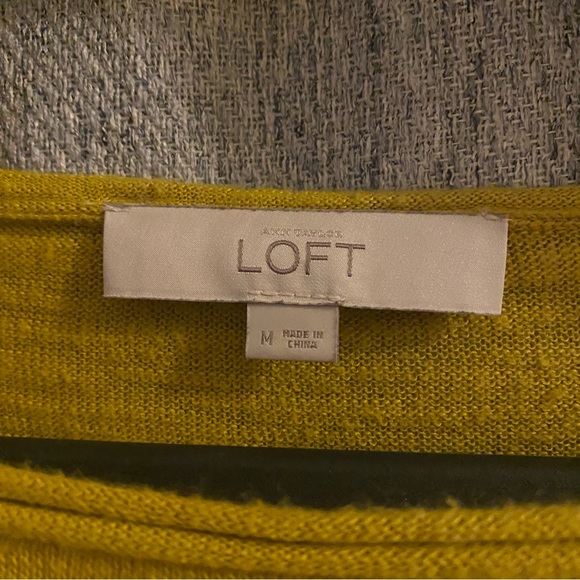 Ann Taylor Mustard Sweater with a Blue Reversible Vest set… and Earrings ….. - Picture 6 of 9